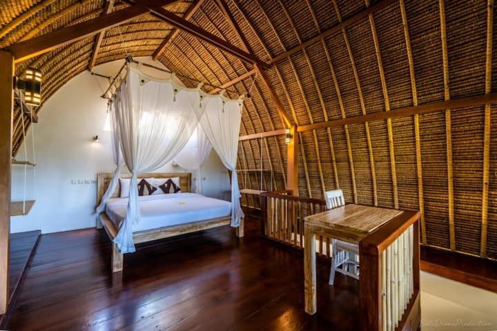 Bunga Laut Bungalow Amed  Exterior photo